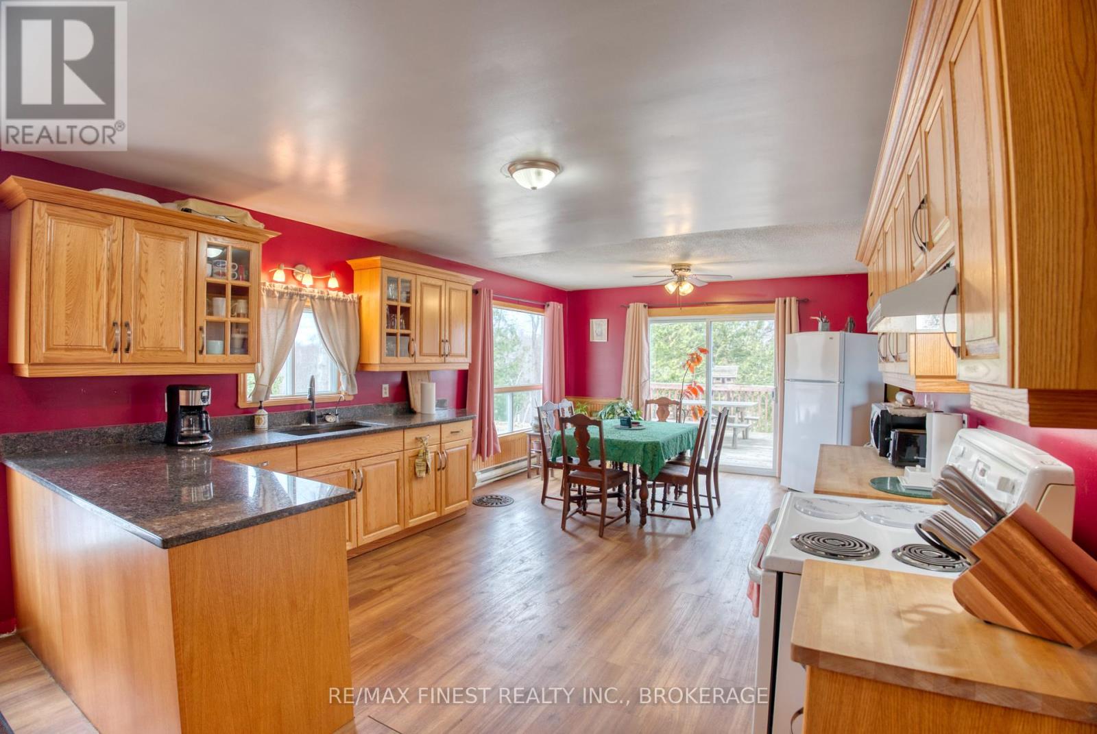 1444 Brewer Road, Frontenac, Ontario  K0H 2P0 - Photo 3 - X12102156