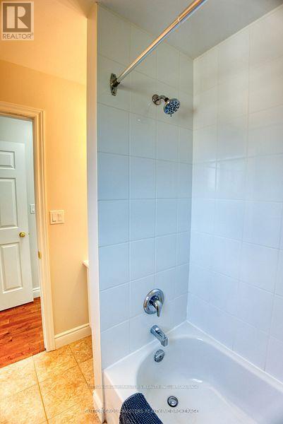 47 Livingston Street, Kingston, Ontario  K7L 4L1 - Photo 22 - X12104116