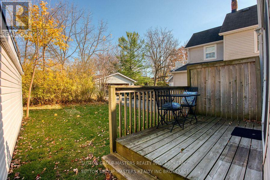47 Livingston Street, Kingston, Ontario  K7L 4L1 - Photo 24 - X12104116