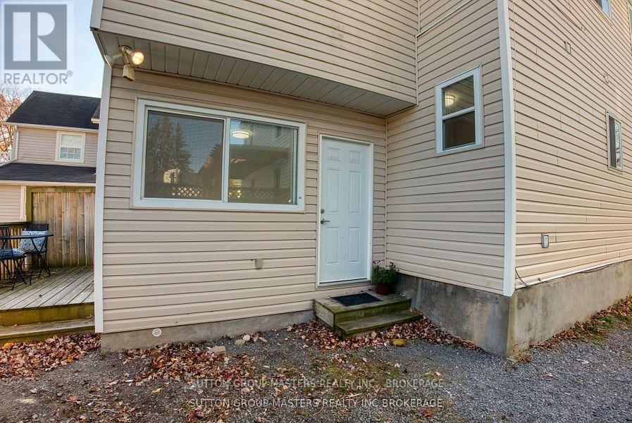 47 Livingston Street, Kingston, Ontario  K7L 4L1 - Photo 26 - X12104116