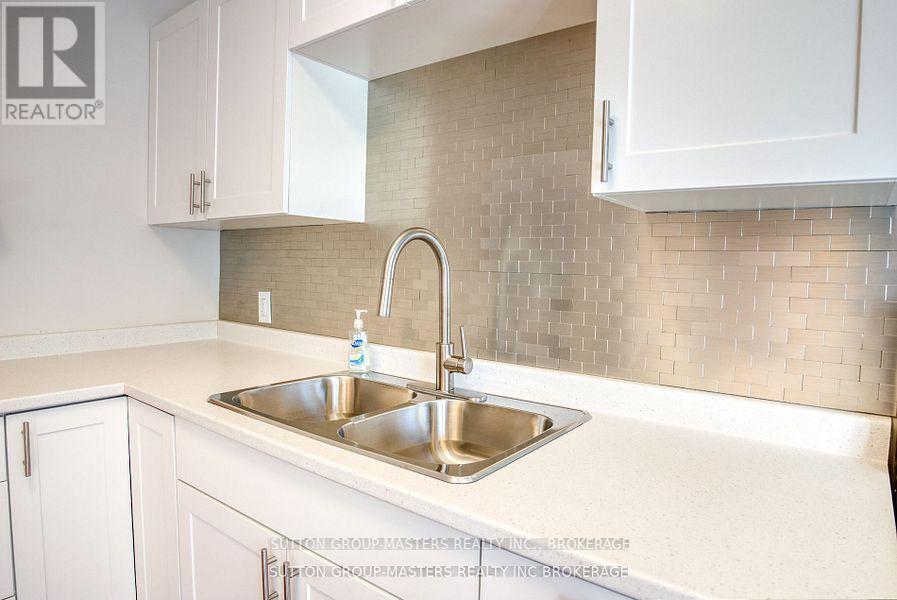 47 Livingston Street, Kingston, Ontario  K7L 4L1 - Photo 7 - X12104116