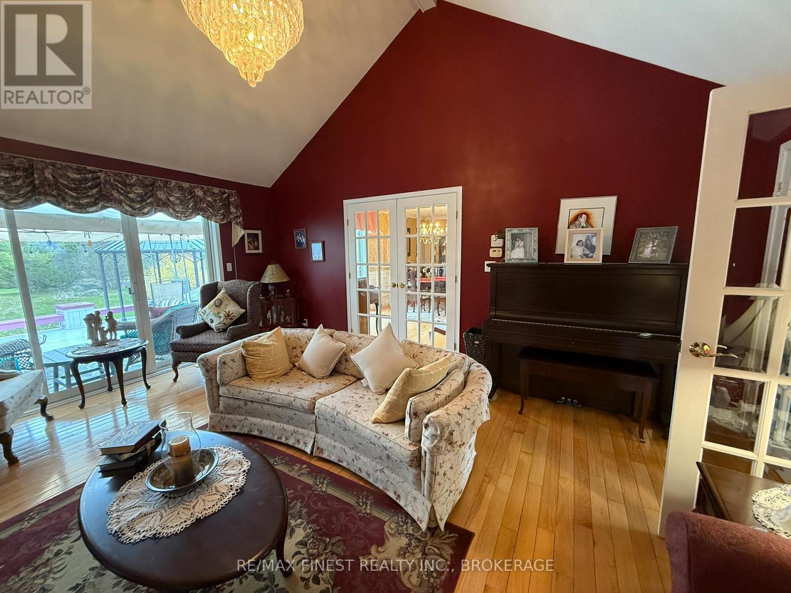 4602 Deer Run Way, Frontenac, Ontario  K0H 2T0 - Photo 5 - X12104820