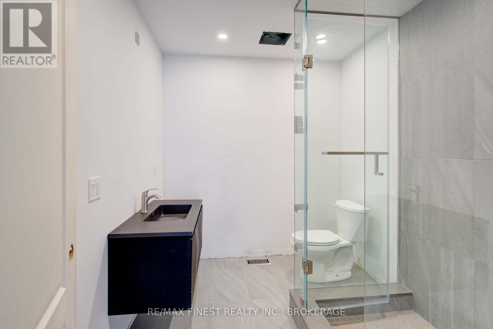 1674 South Boulevard, Kingston, Ontario  K7L 4V1 - Photo 29 - X12105143