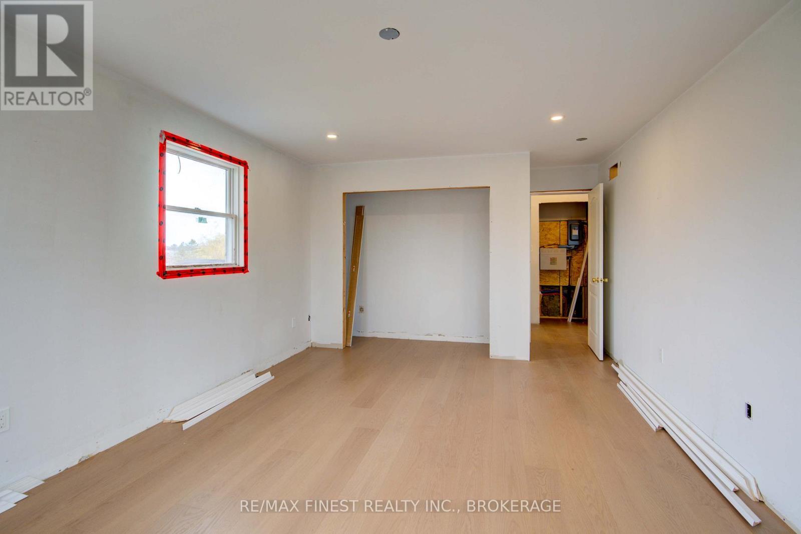 1674 South Boulevard, Kingston, Ontario  K7L 4V1 - Photo 38 - X12105143
