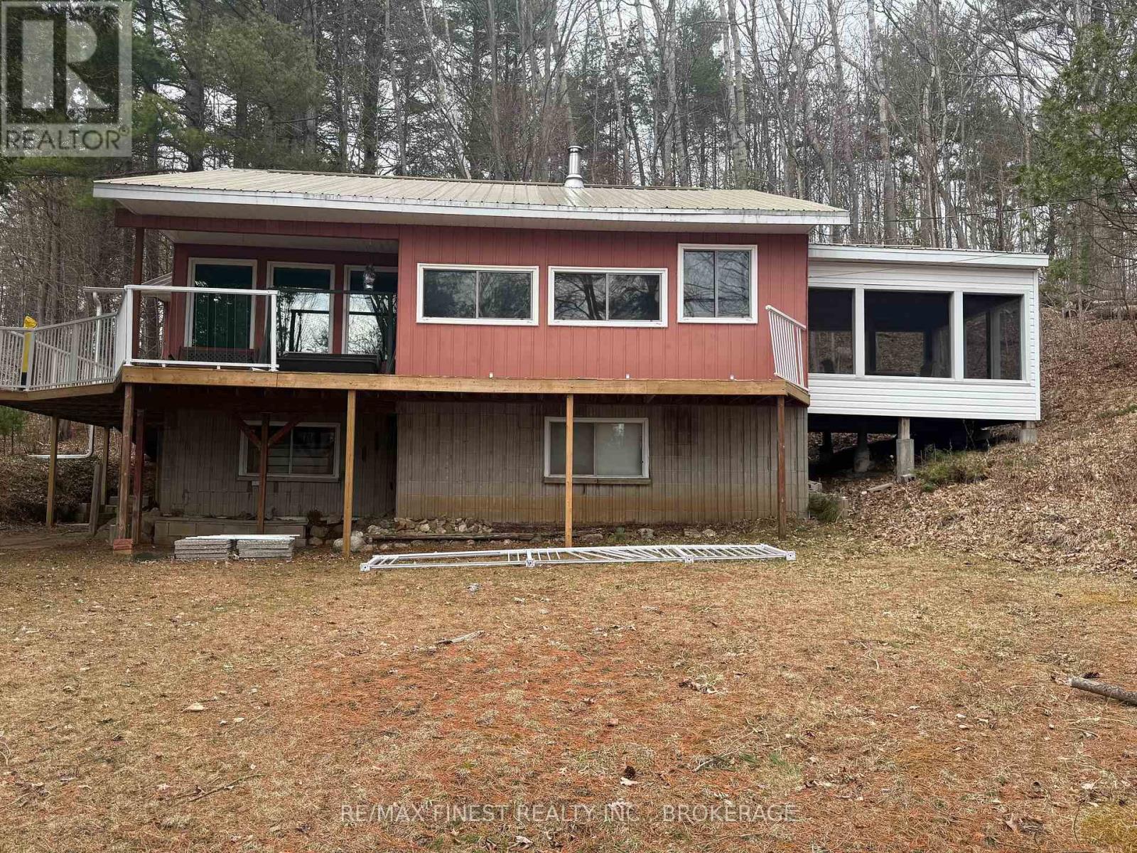 9 Underside Lane, Frontenac, Ontario  K0H 1T0 - Photo 5 - X12106137