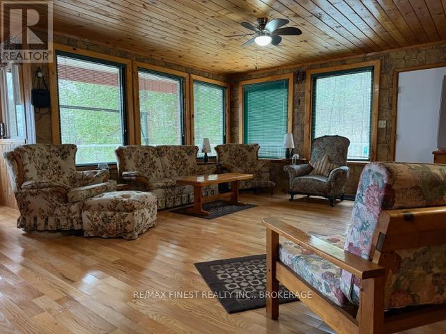 9 Underside Lane, Frontenac, Ontario  K0H 1T0 - Photo 7 - X12106137