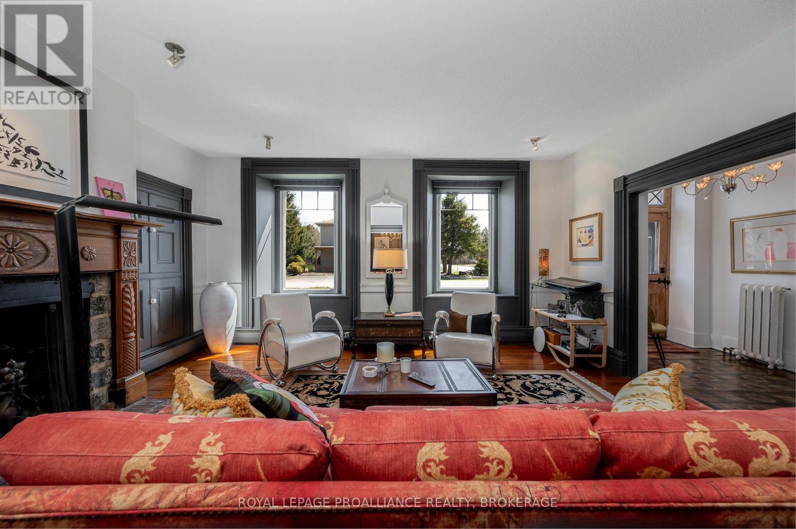1863 Sydenham Road, Kingston, Ontario  K7L 4V4 - Photo 10 - X12107398