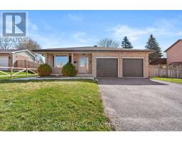 15 WINDFIELD CRESCENT, Kingston, Ontario