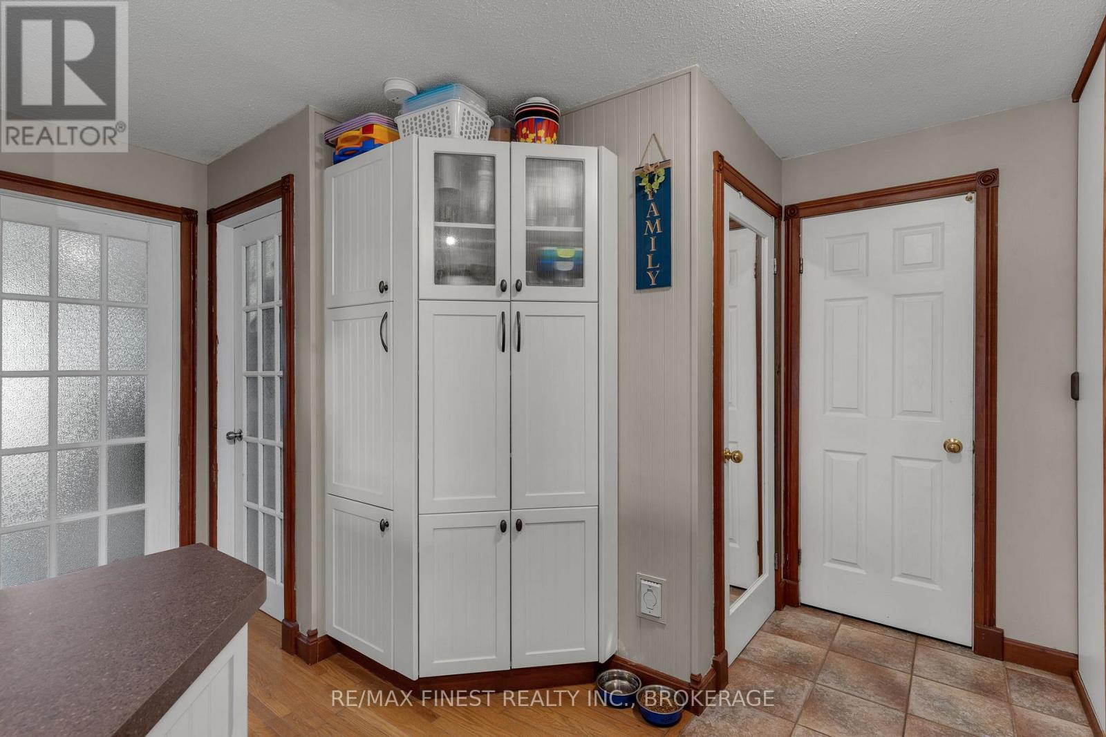 403 - 540 Talbot Place, Gananoque, Ontario  K7G 3C6 - Photo 14 - X12107617