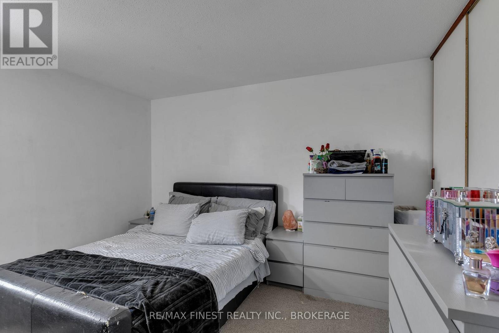 403 - 540 Talbot Place, Gananoque, Ontario  K7G 3C6 - Photo 19 - X12107617