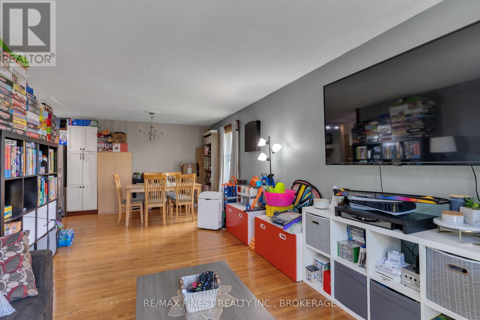 403 - 540 Talbot Place, Gananoque, Ontario  K7G 3C6 - Photo 8 - X12107617