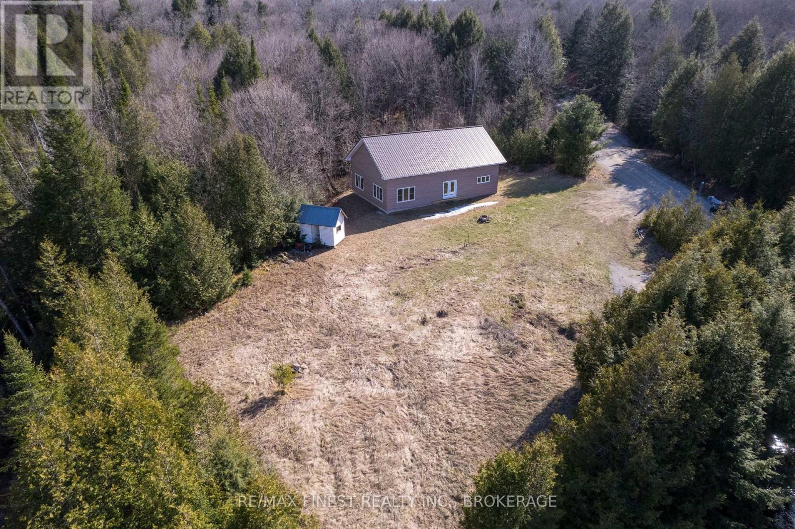 1975 North Road, Frontenac, Ontario  K0H 2M0 - Photo 11 - X12107907