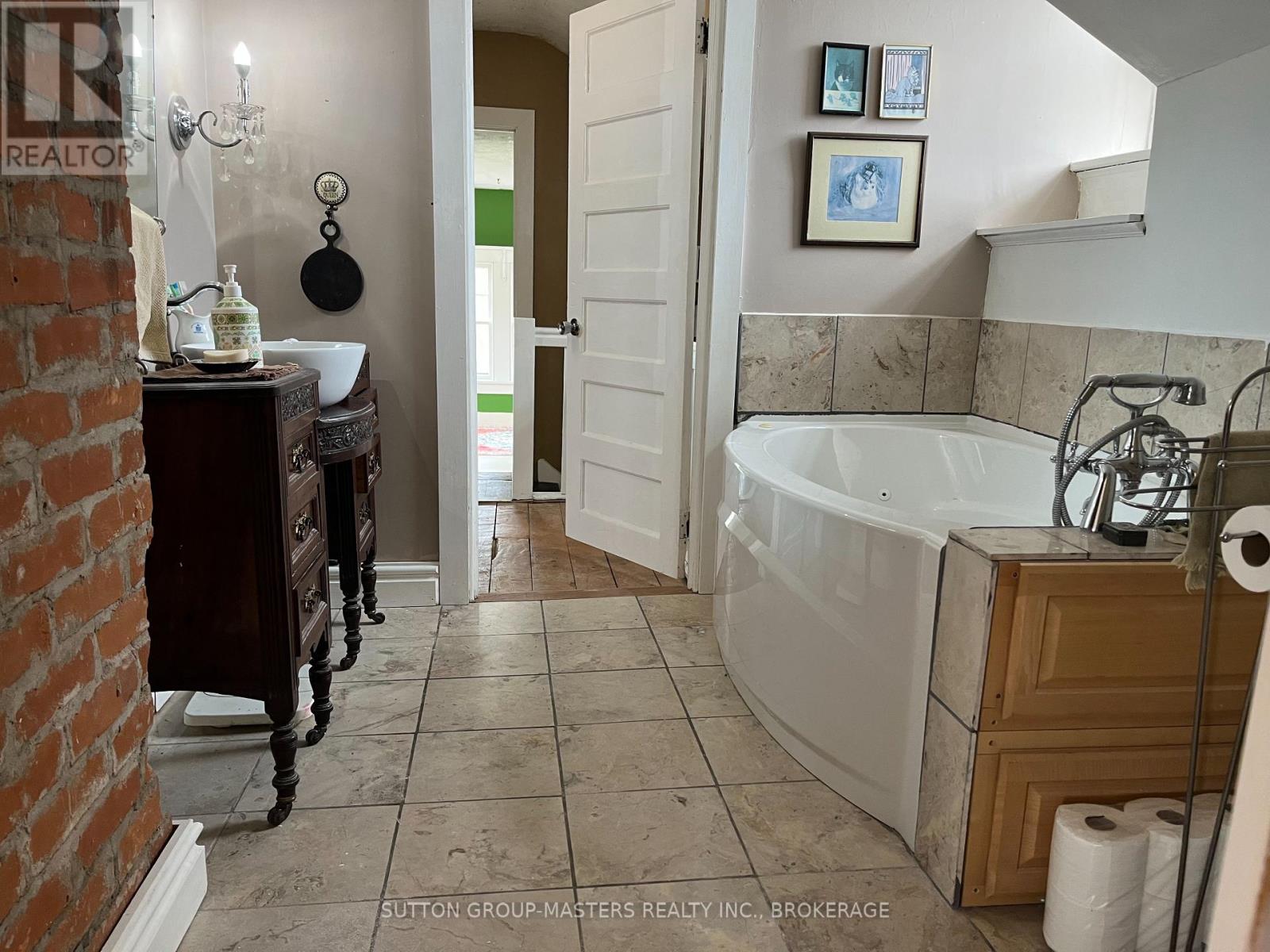 3095 Sydenham Road, Frontenac, Ontario  K0H 1M0 - Photo 32 - X12108098