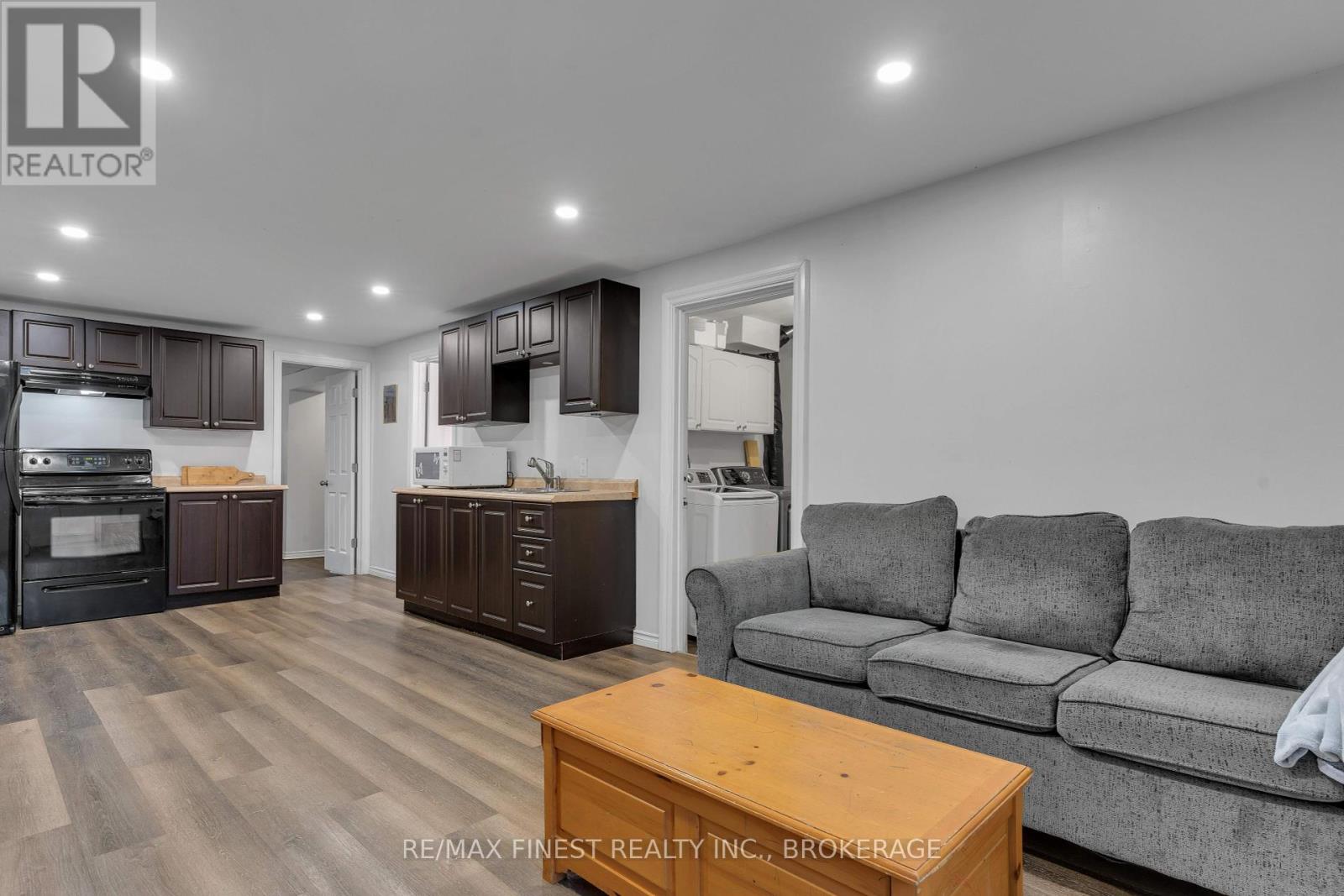 952 Old Colony Road, Kingston, Ontario  K7P 1J7 - Photo 24 - X12108281