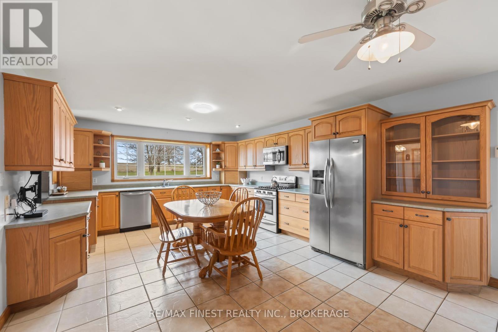 2800 Front Road, Loyalist, Ontario  K0H 2S0 - Photo 10 - X12108704