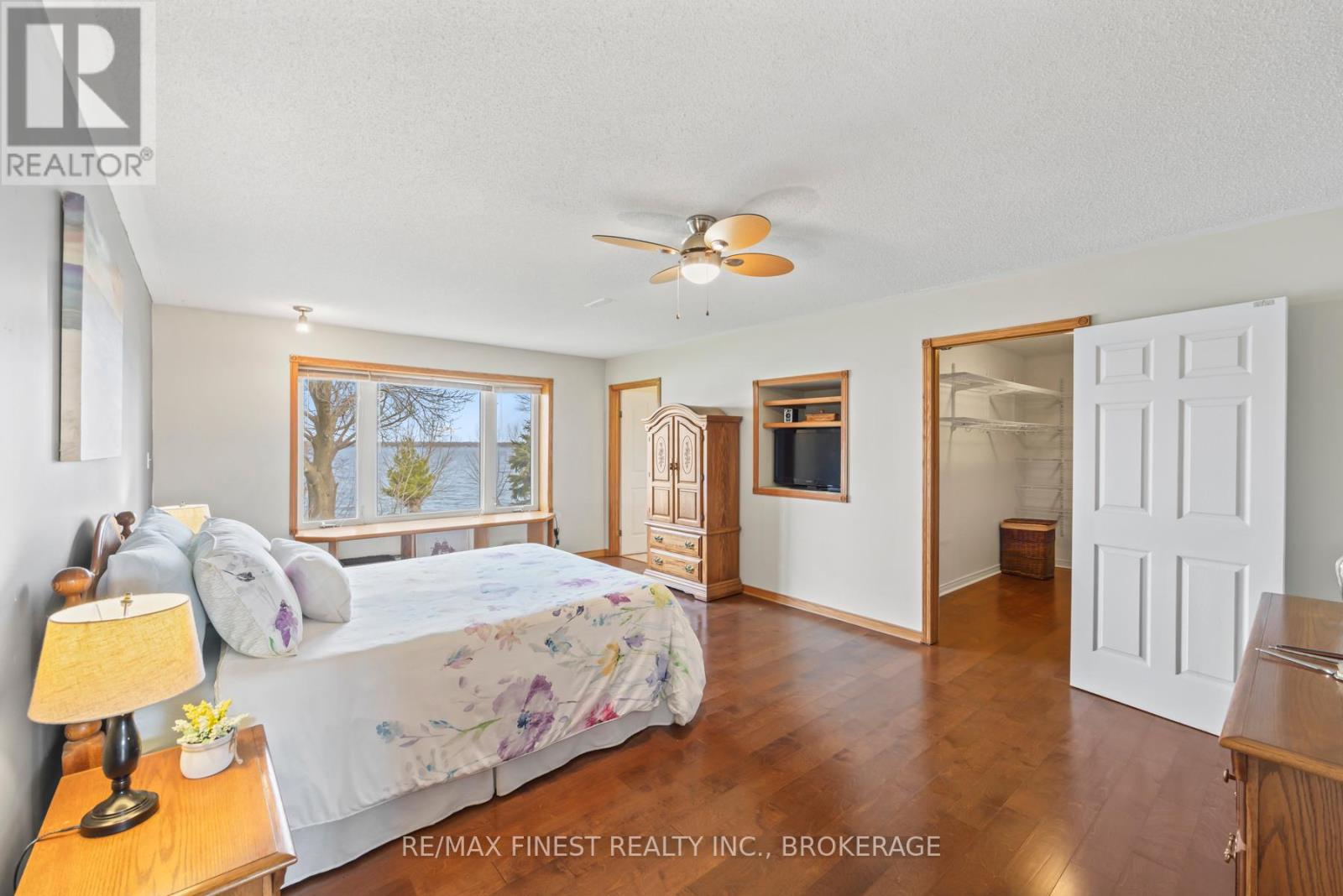 2800 Front Road, Loyalist, Ontario  K0H 2S0 - Photo 16 - X12108704