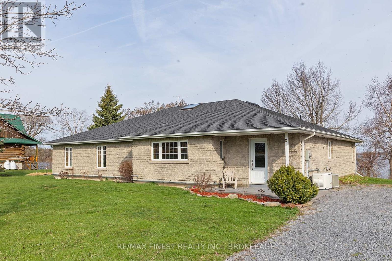 2800 Front Road, Loyalist, Ontario  K0H 2S0 - Photo 6 - X12108704