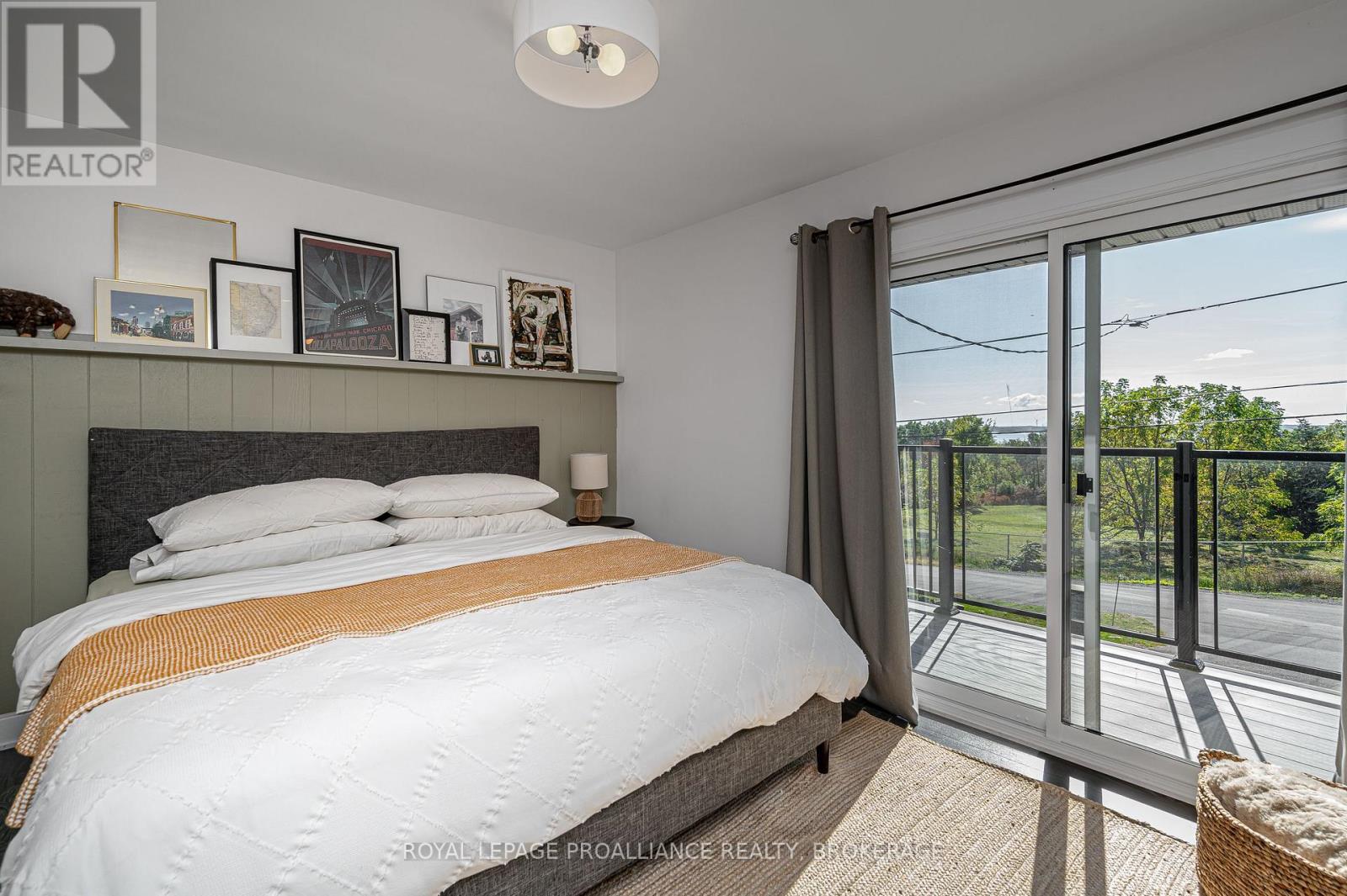 792 Sterling Avenue, Kingston, Ontario  K7L 4V1 - Photo 29 - X12109674