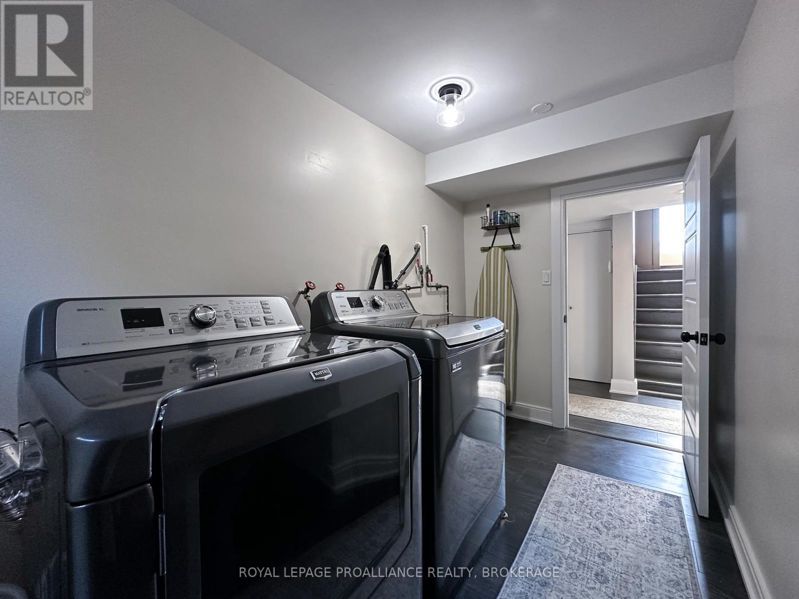 792 Sterling Avenue, Kingston, Ontario  K7L 4V1 - Photo 36 - X12109674