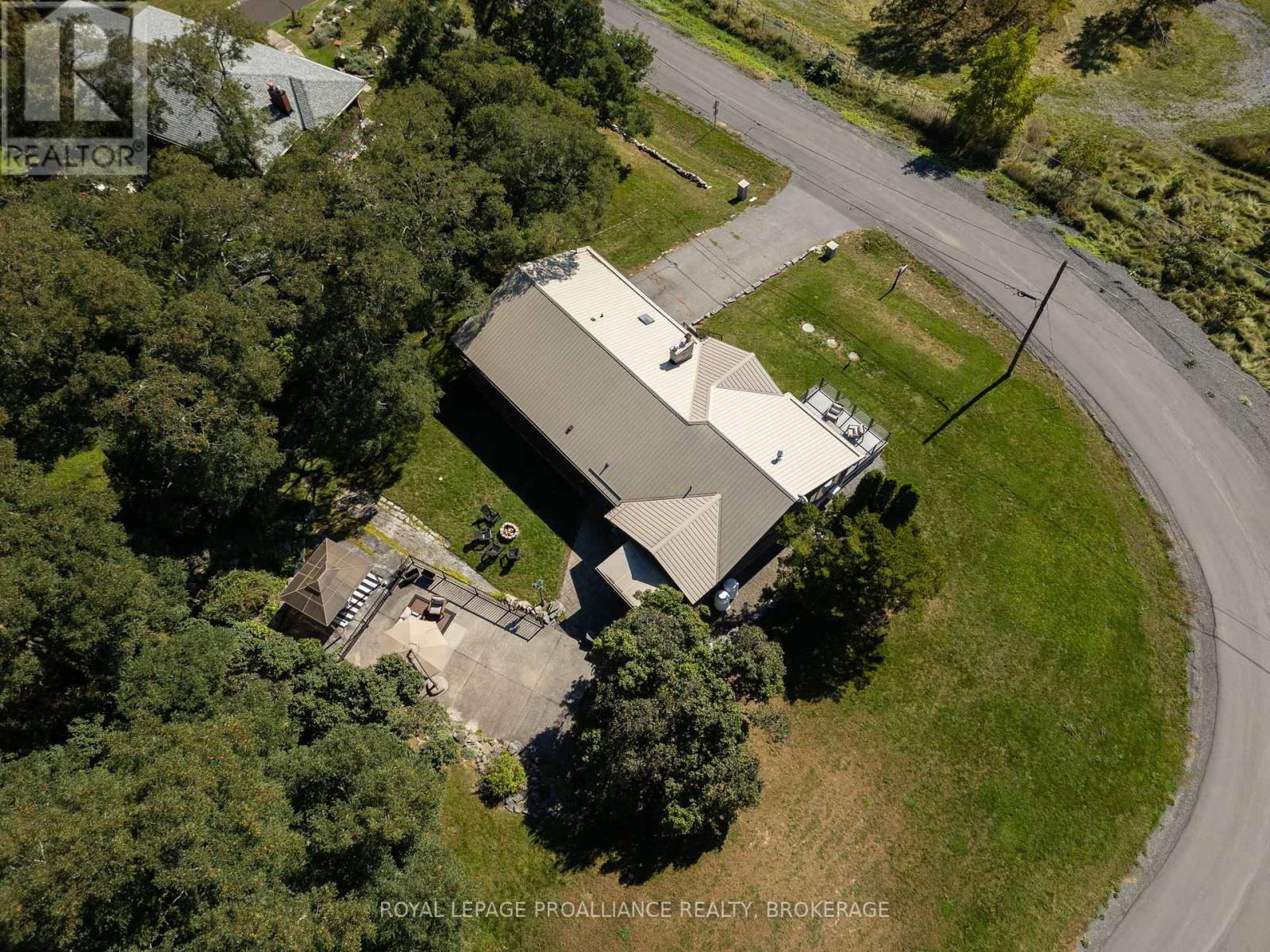 792 Sterling Avenue, Kingston, Ontario  K7L 4V1 - Photo 48 - X12109674