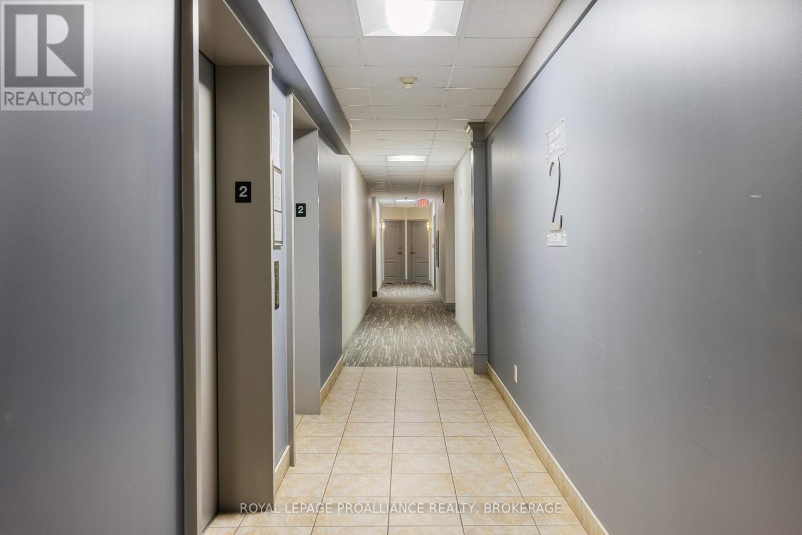 205 - 350 Wellington Street, Kingston, Ontario  K7K 7J7 - Photo 4 - X12110591
