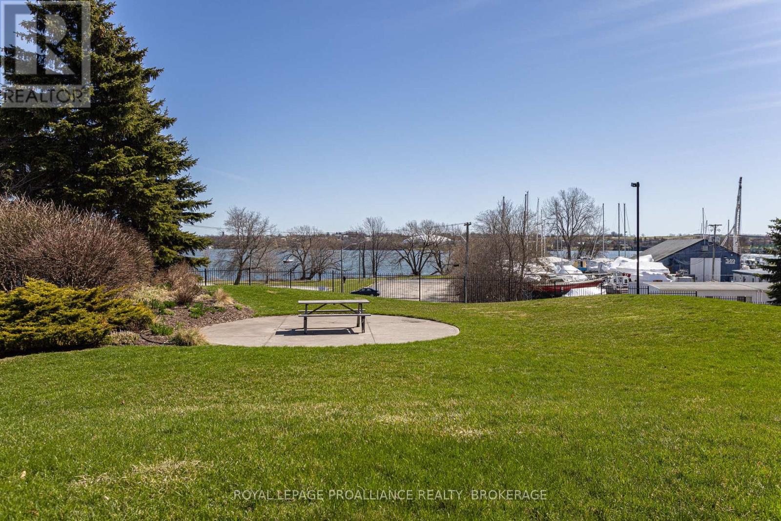 205 - 350 Wellington Street, Kingston, Ontario  K7K 7J7 - Photo 40 - X12110591