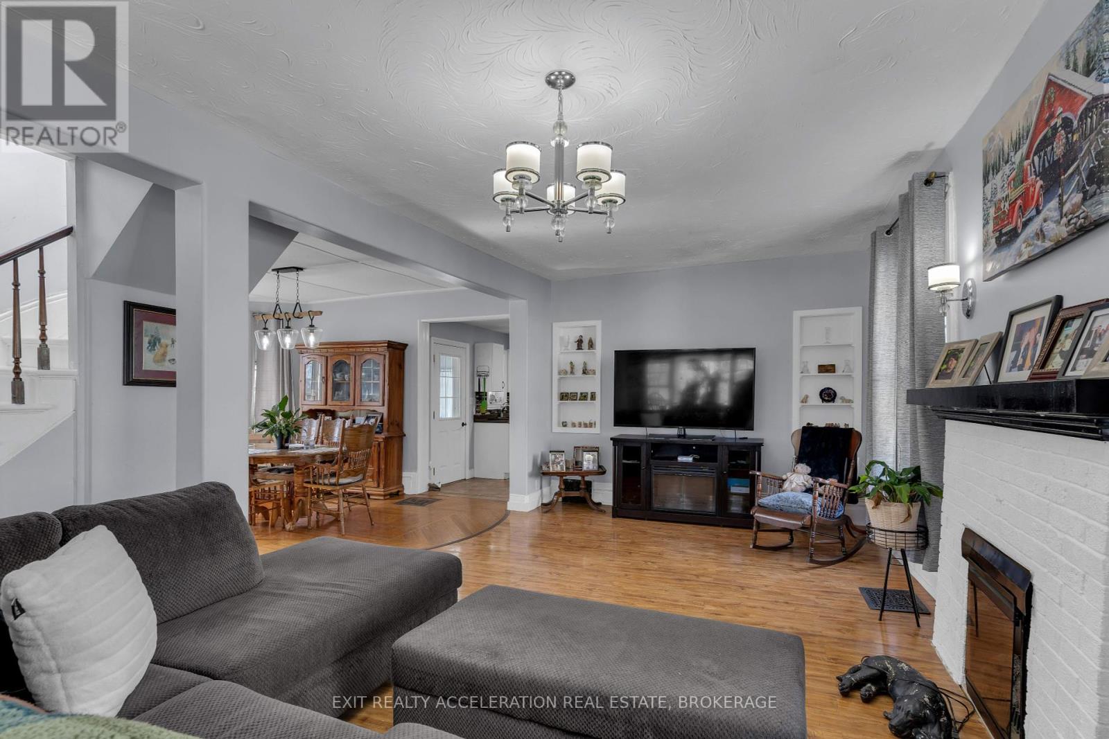 273 Dundas Street, Deseronto, Ontario  K0K 1X0 - Photo 11 - X12111862