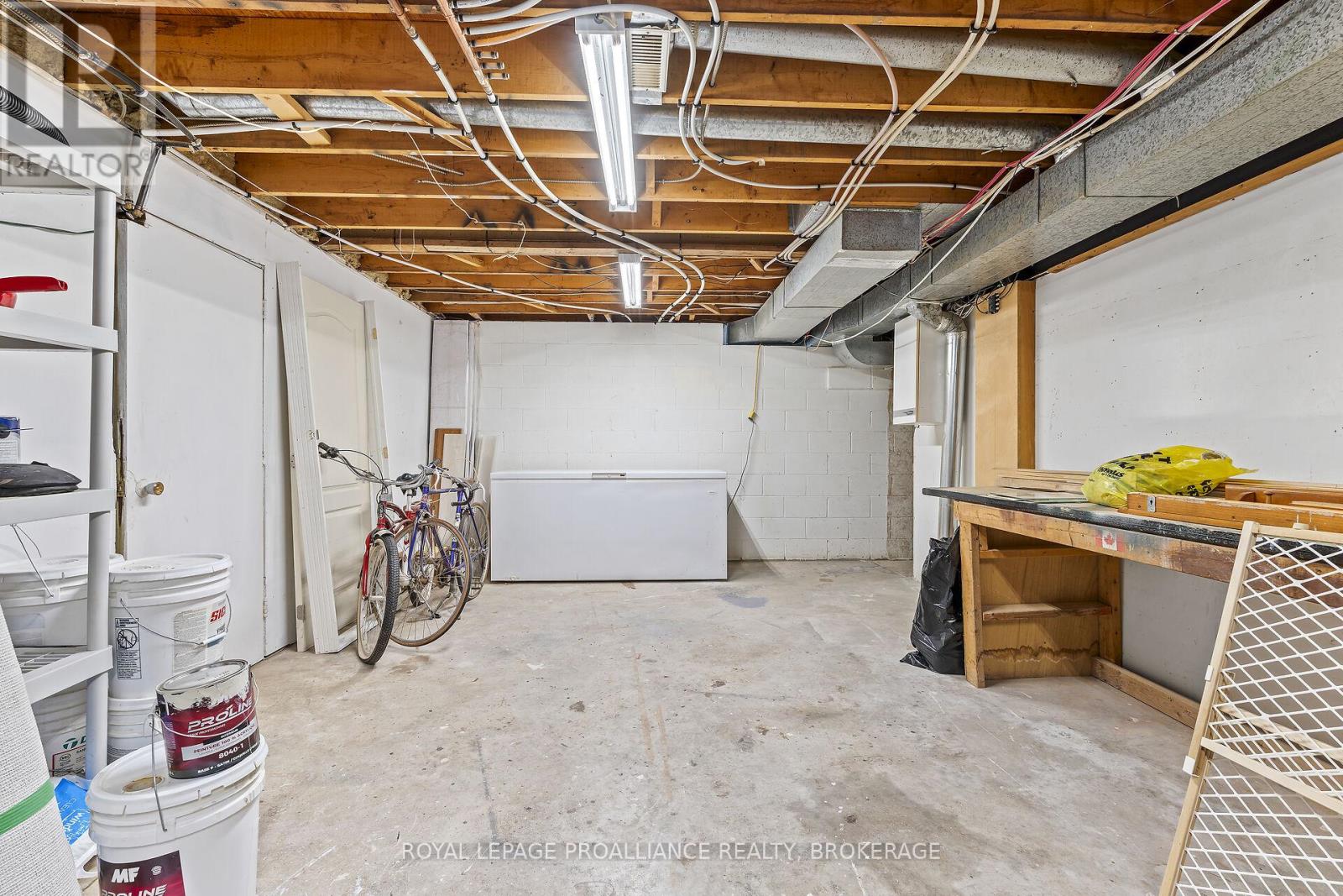 2112 Burbrook Road, Kingston, Ontario  K7L 4V4 - Photo 35 - X12112108