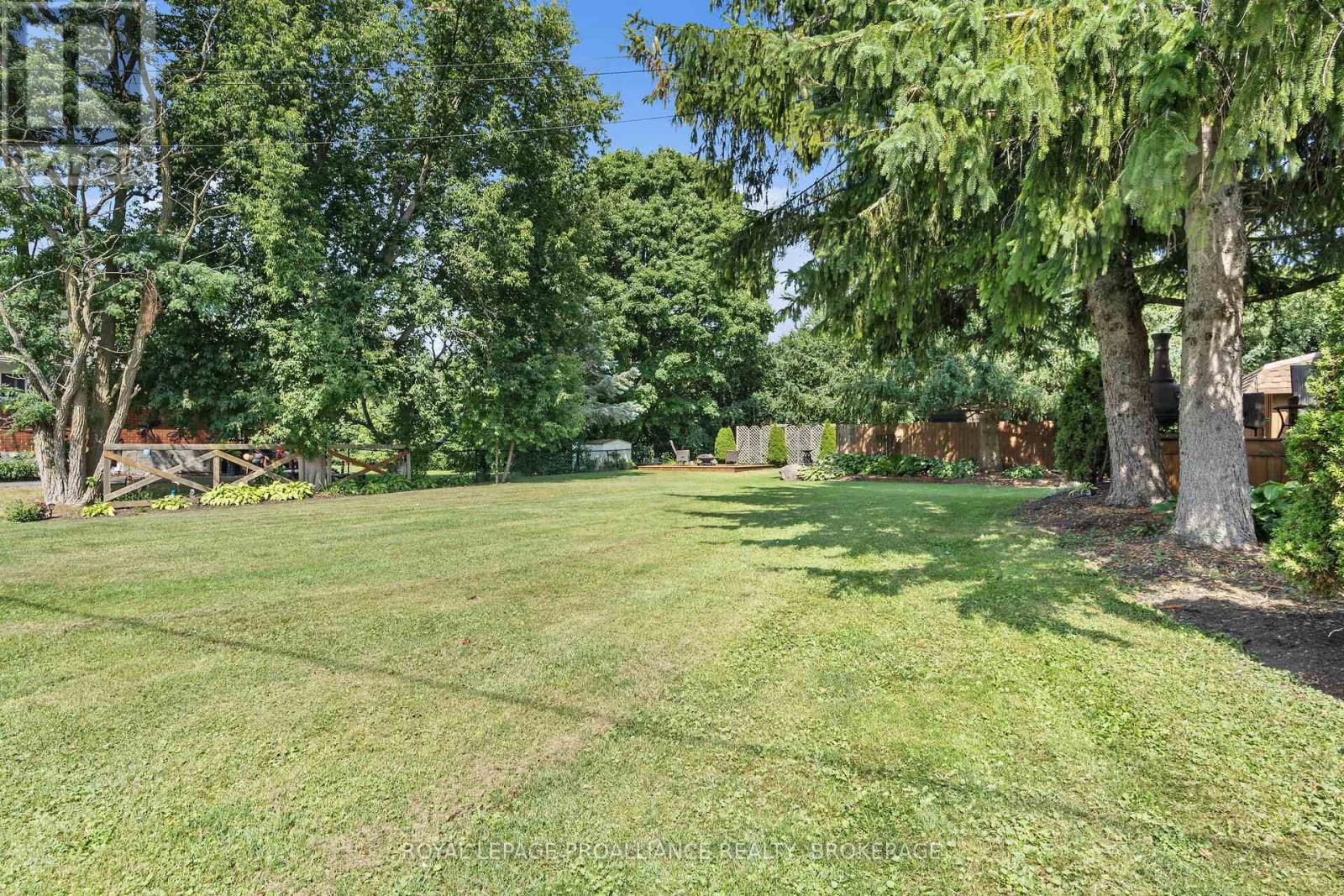 2112 Burbrook Road, Kingston, Ontario  K7L 4V4 - Photo 40 - X12112108