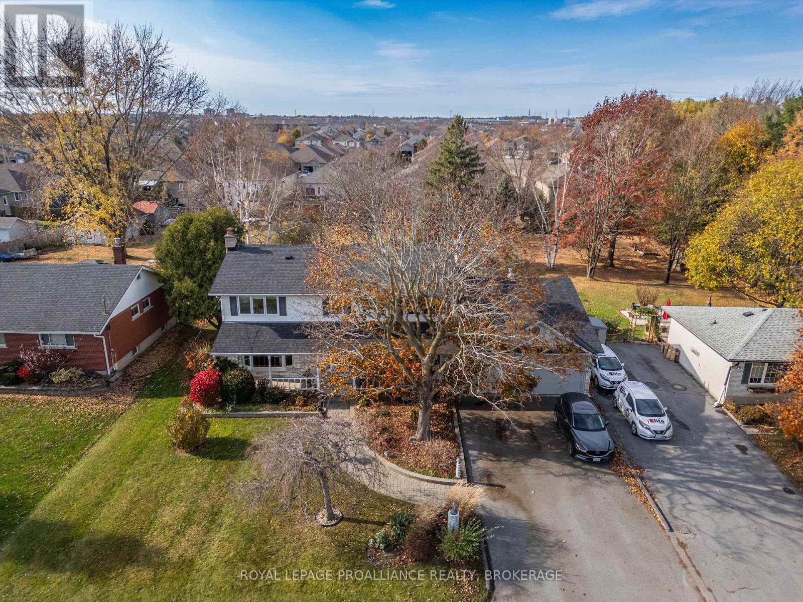 1021 Sydenham Road, Kingston, Ontario  K7M 3L8 - Photo 3 - X12112334