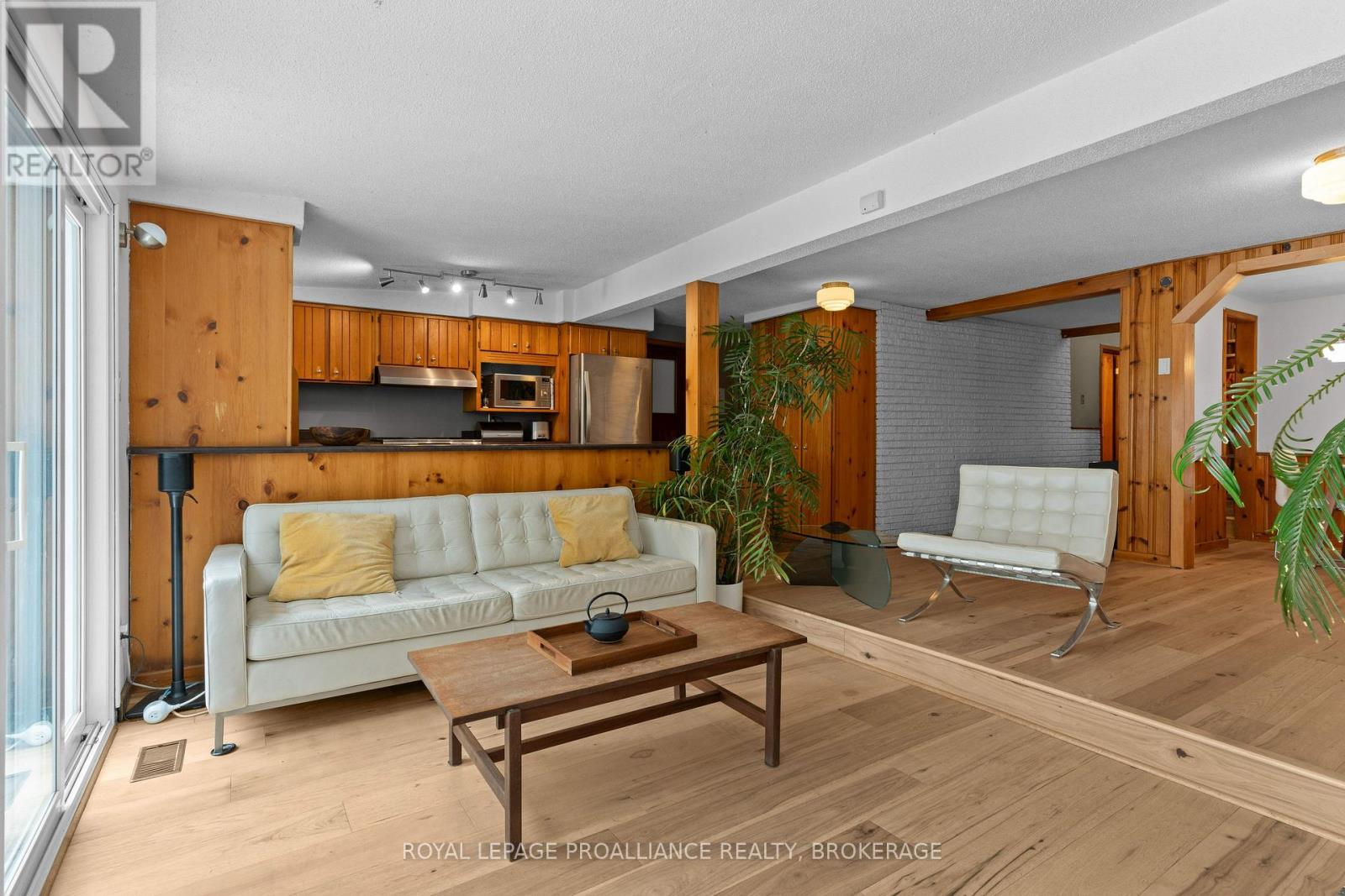 18 Hickory Lane, Frontenac, Ontario  K0H 2L0 - Photo 15 - X12113174