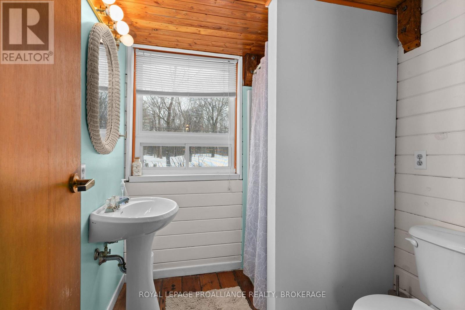 18 Hickory Lane, Frontenac, Ontario  K0H 2L0 - Photo 9 - X12113174