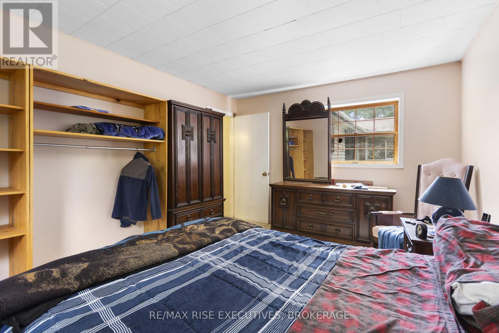1349 Ridge Road, Frontenac, Ontario  K0H 2N0 - Photo 18 - X12113433