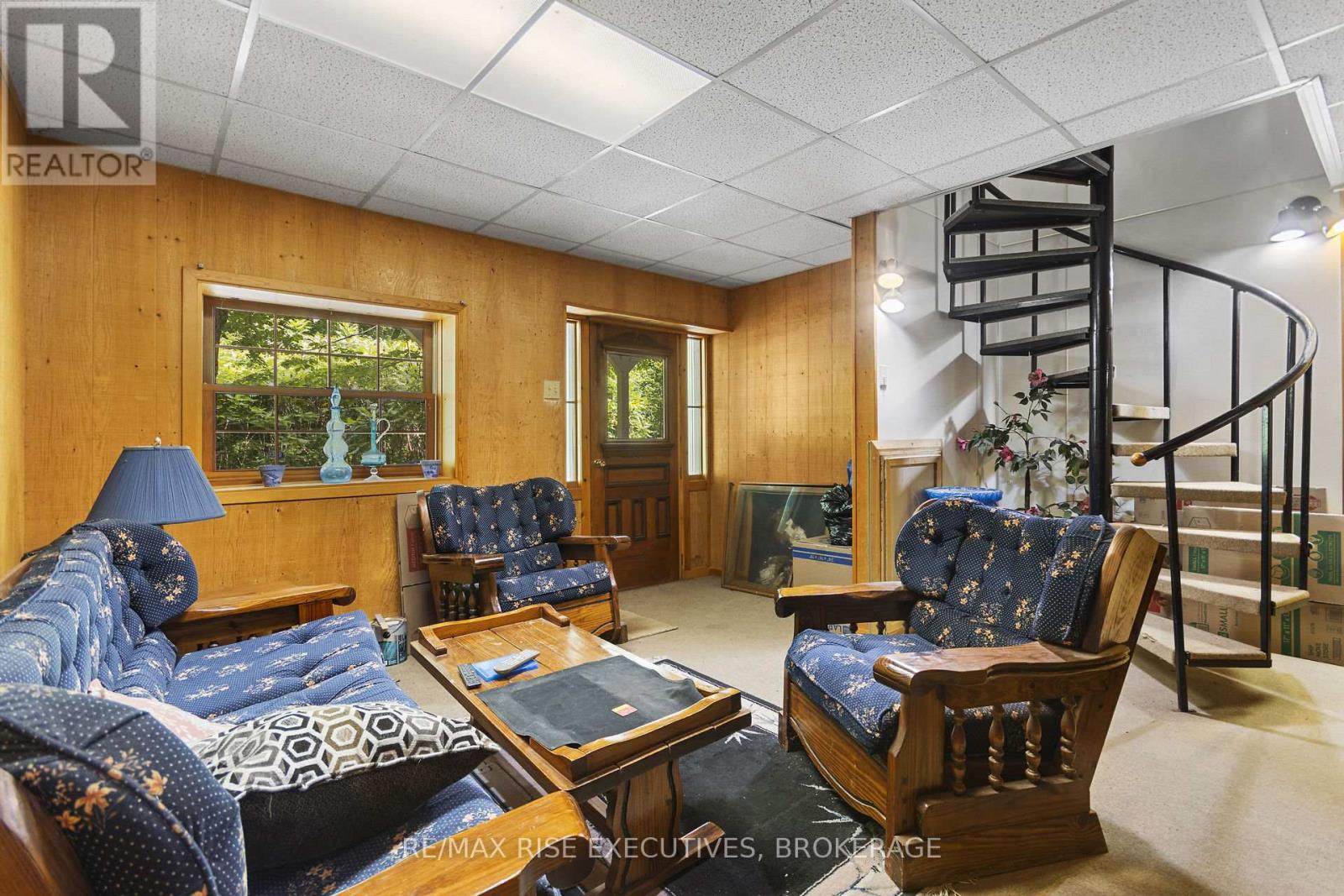 1349 Ridge Road, Frontenac, Ontario  K0H 2N0 - Photo 7 - X12113433