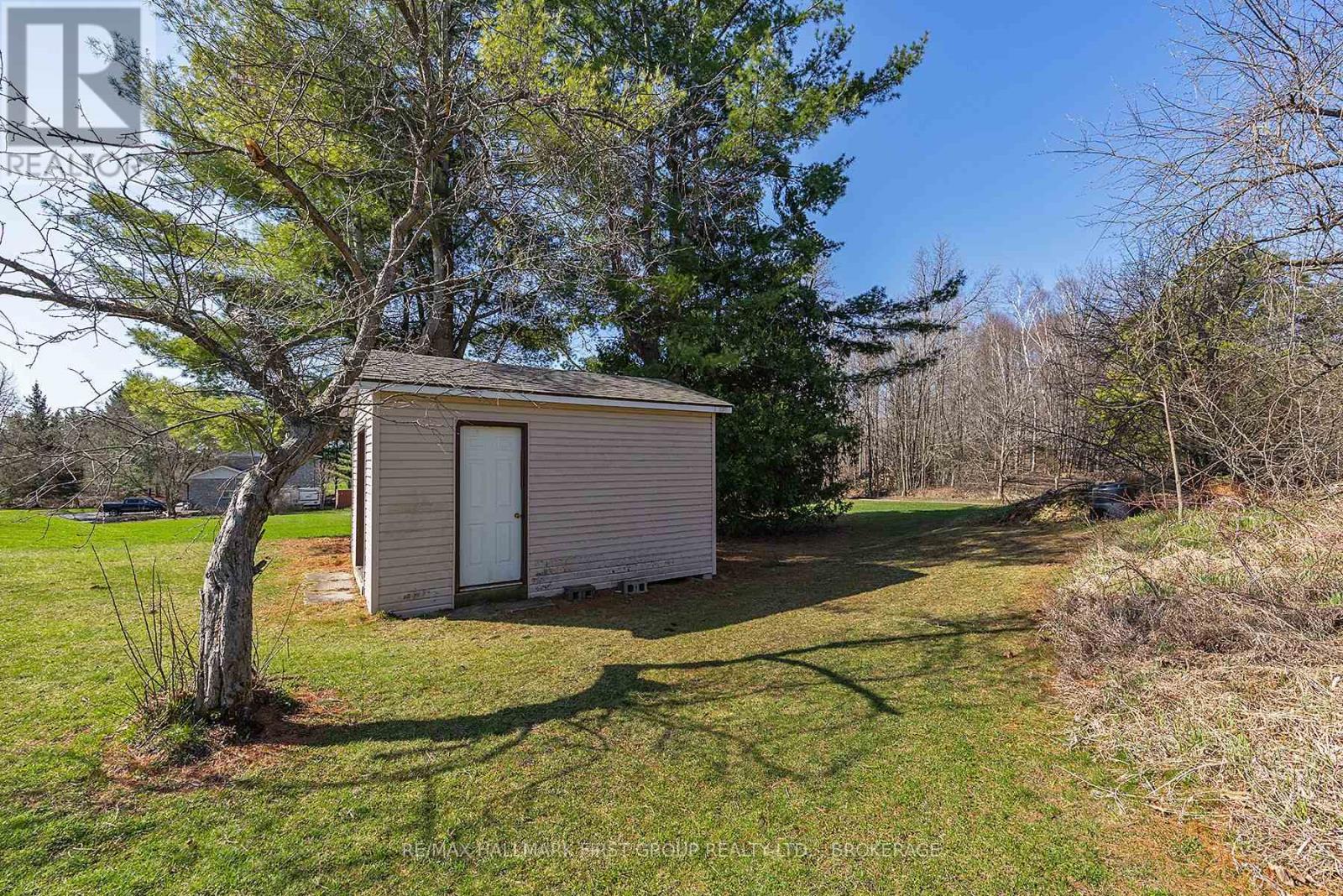 1-5 - 128 Haskins Point Road, Leeds And The Thousand Islands, Ontario  K0H 2N0 - Photo 22 - X12113549
