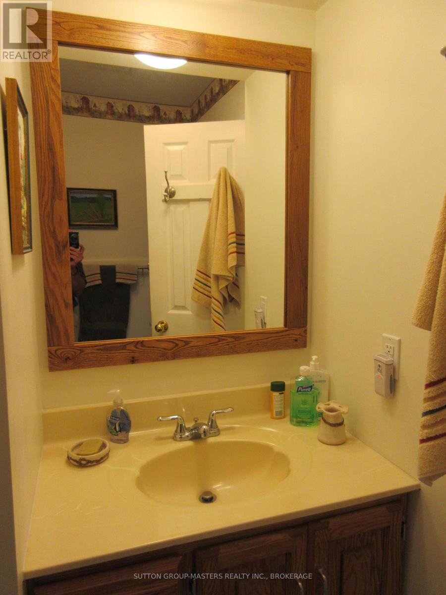 1119 Narrows Lane, Frontenac, Ontario  K0H 2L0 - Photo 14 - X12114724