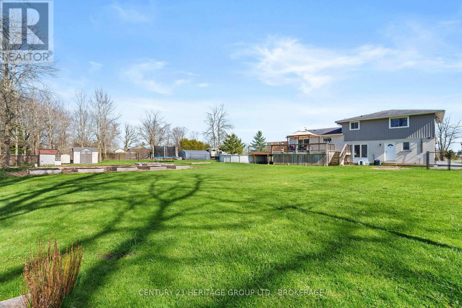 415 Shane Street, Loyalist, Ontario  K0H 2H0 - Photo 33 - X12115255