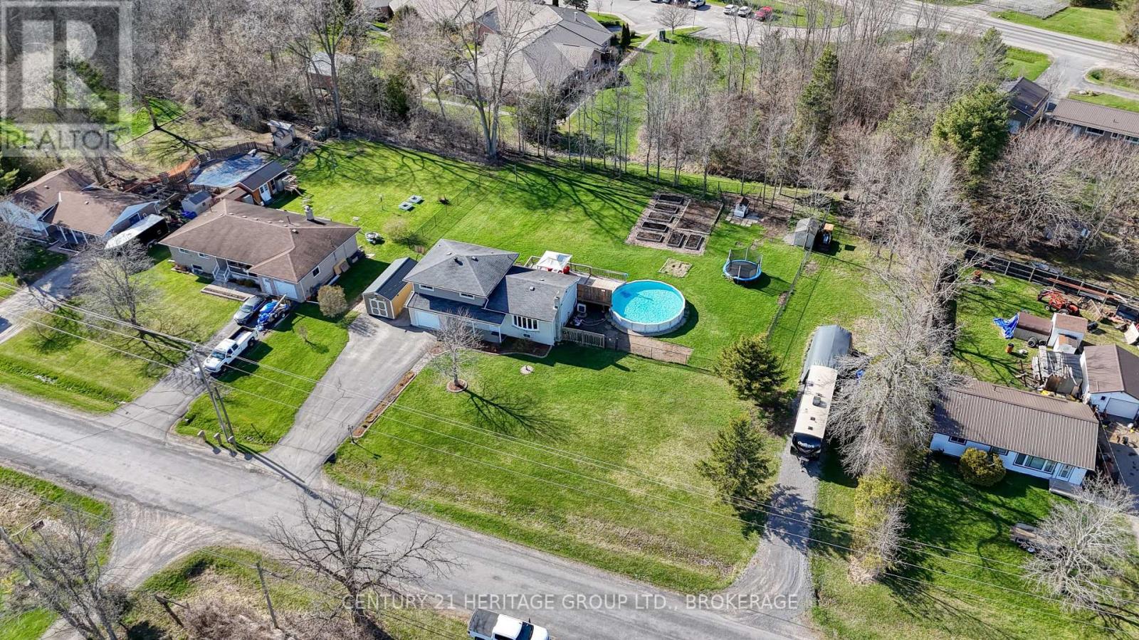 415 Shane Street, Loyalist, Ontario  K0H 2H0 - Photo 47 - X12115255