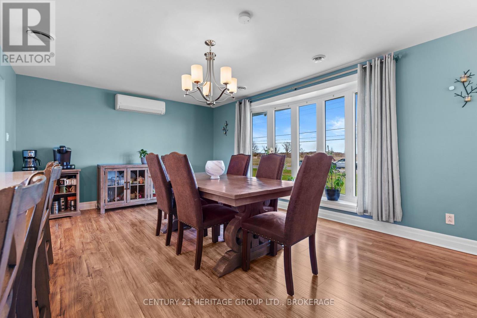 415 Shane Street, Loyalist, Ontario  K0H 2H0 - Photo 7 - X12115255