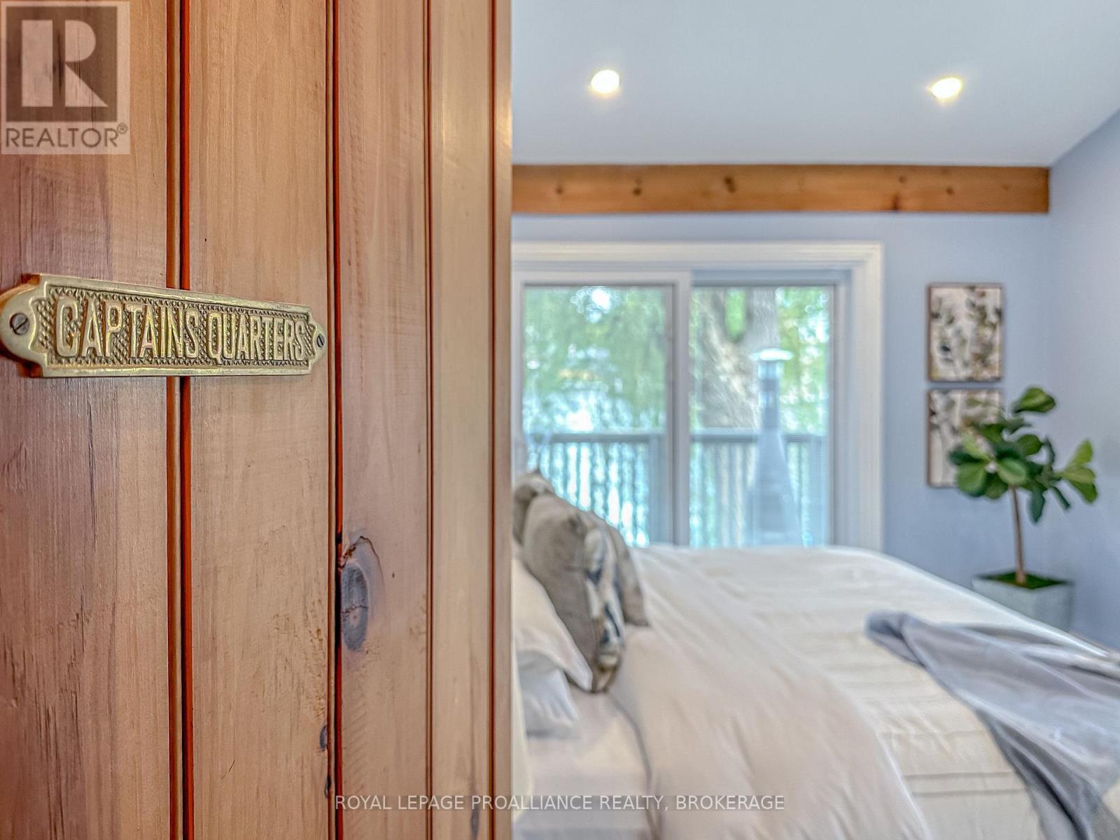 915 Woodridge Lane, Leeds And The Thousand Islands, Ontario  K0E 1B0 - Photo 13 - X12115770