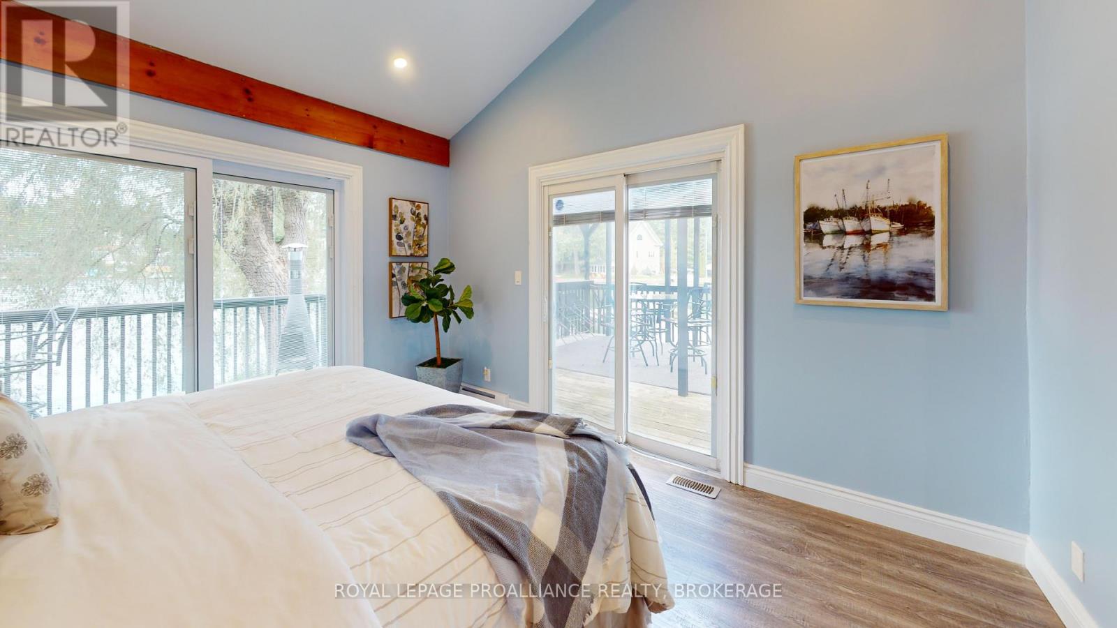 915 Woodridge Lane, Leeds And The Thousand Islands, Ontario  K0E 1B0 - Photo 14 - X12115770
