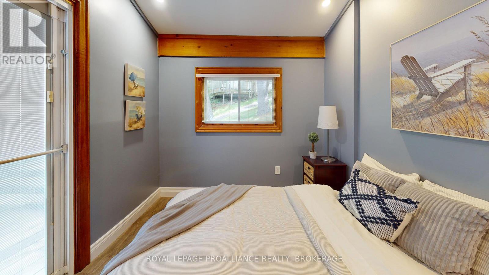 915 Woodridge Lane, Leeds And The Thousand Islands, Ontario  K0E 1B0 - Photo 16 - X12115770