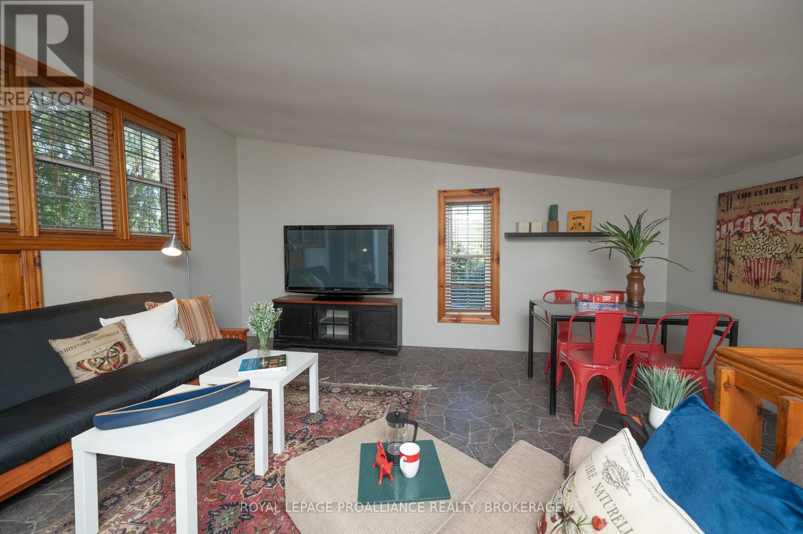 915 Woodridge Lane, Leeds And The Thousand Islands, Ontario  K0E 1B0 - Photo 26 - X12115770