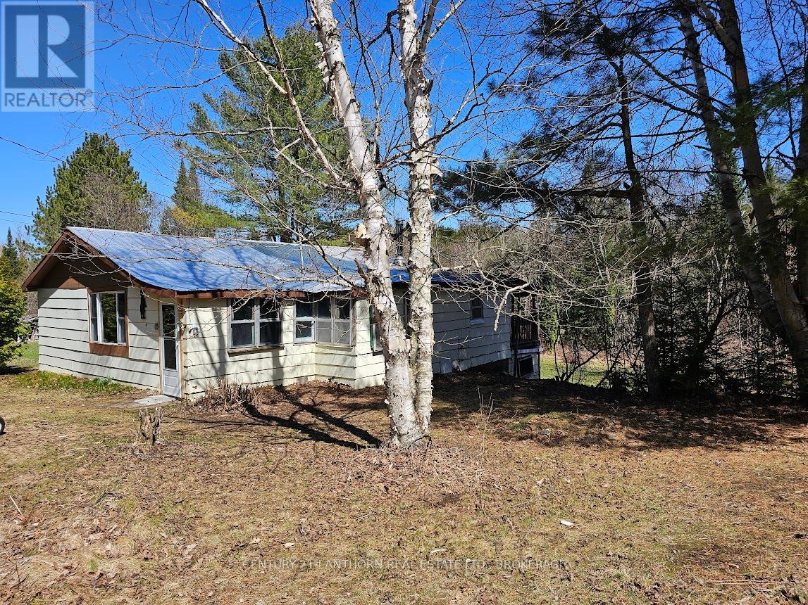 119 Addington Rd 7 Road, Addington Highlands, Ontario  K0H 1L0 - Photo 1 - X12116320