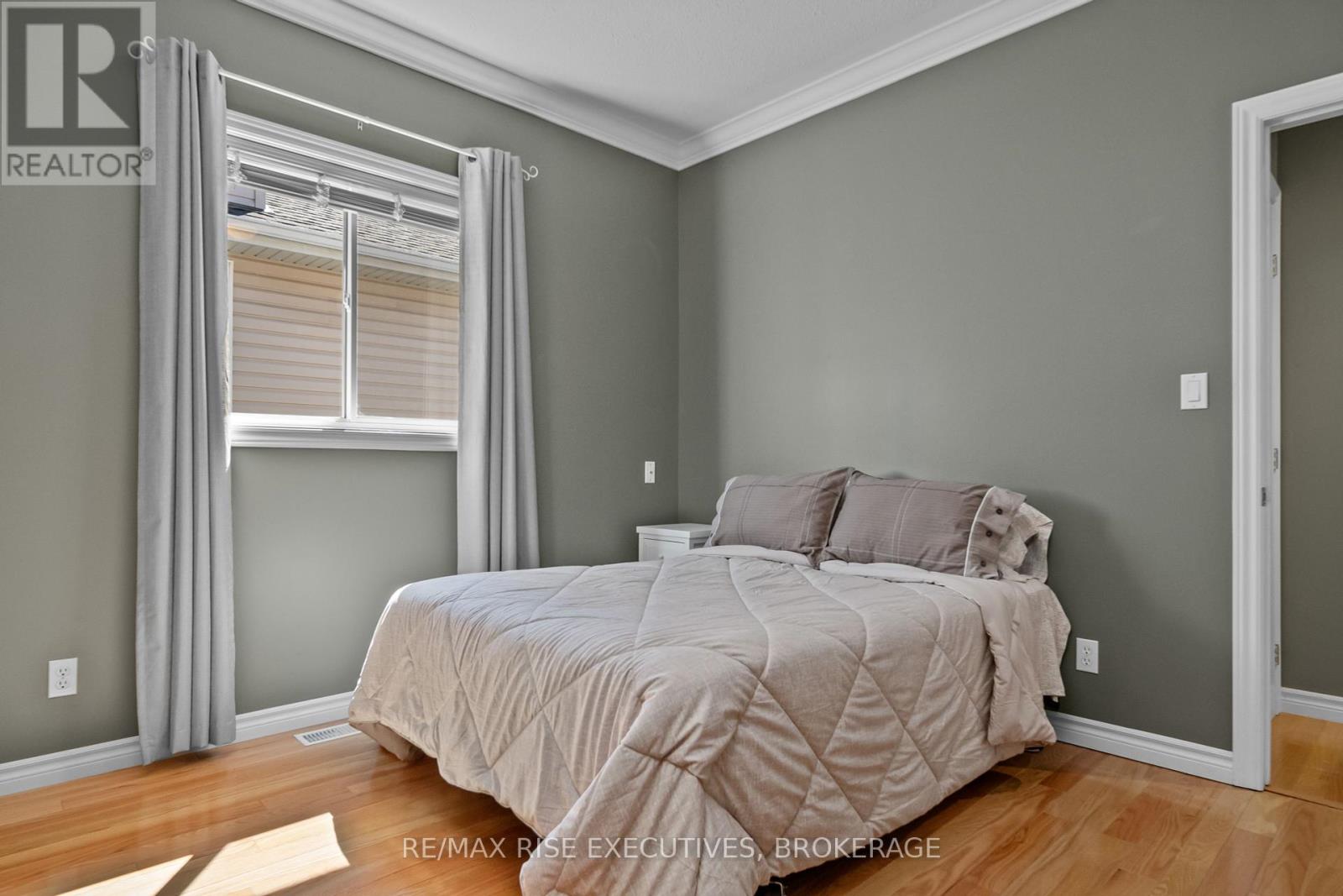 421 Cooke Crescent, Kingston, Ontario  K7P 3J5 - Photo 20 - X12116846
