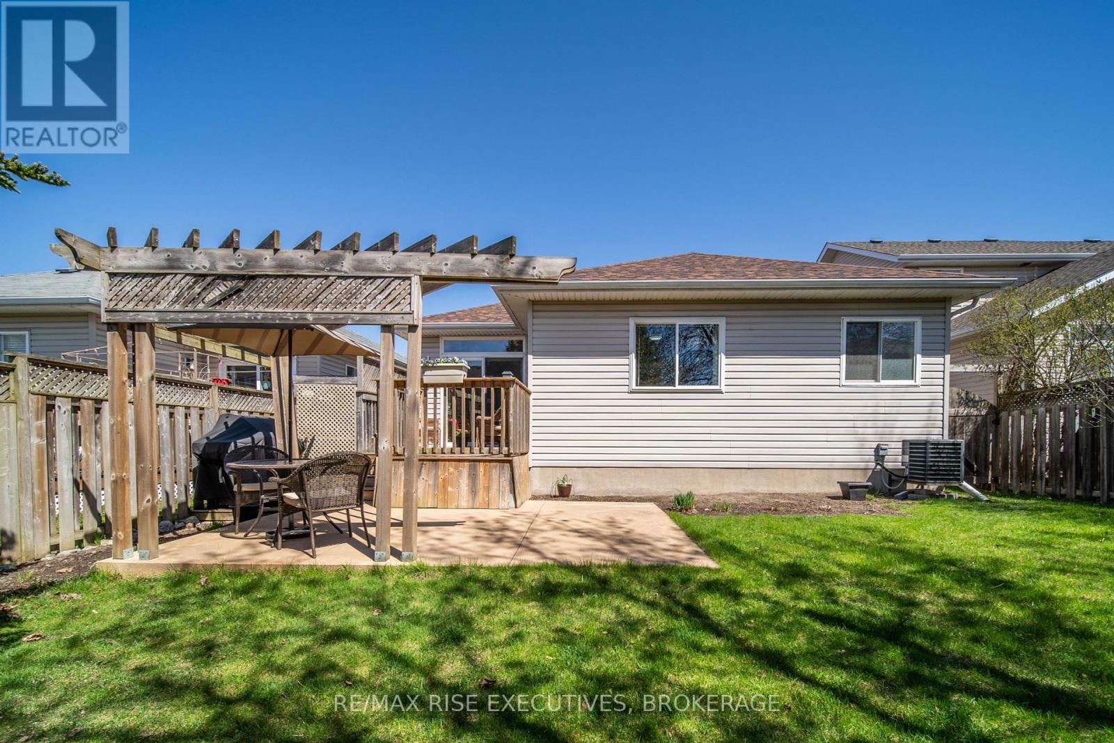 421 Cooke Crescent, Kingston, Ontario  K7P 3J5 - Photo 37 - X12116846