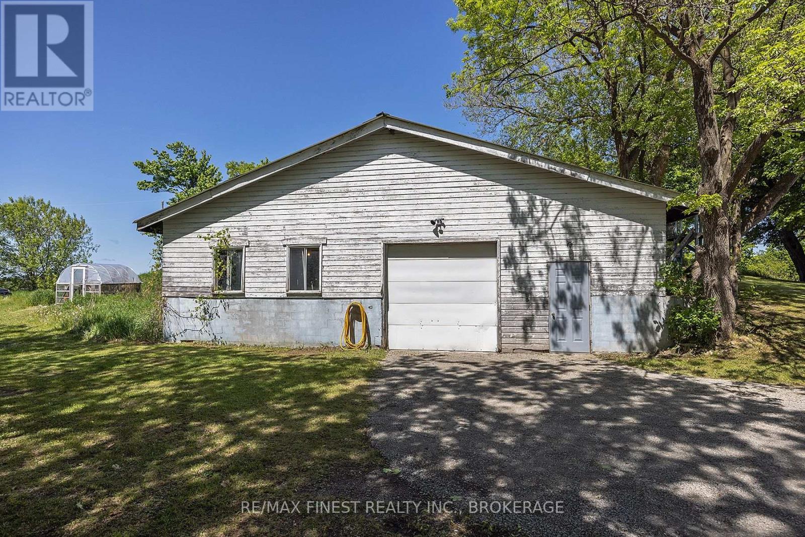 221 Highway 15, Front Of Leeds & Seeleys Bay, Ontario  K0H 2N0 - Photo 9 - X12117097