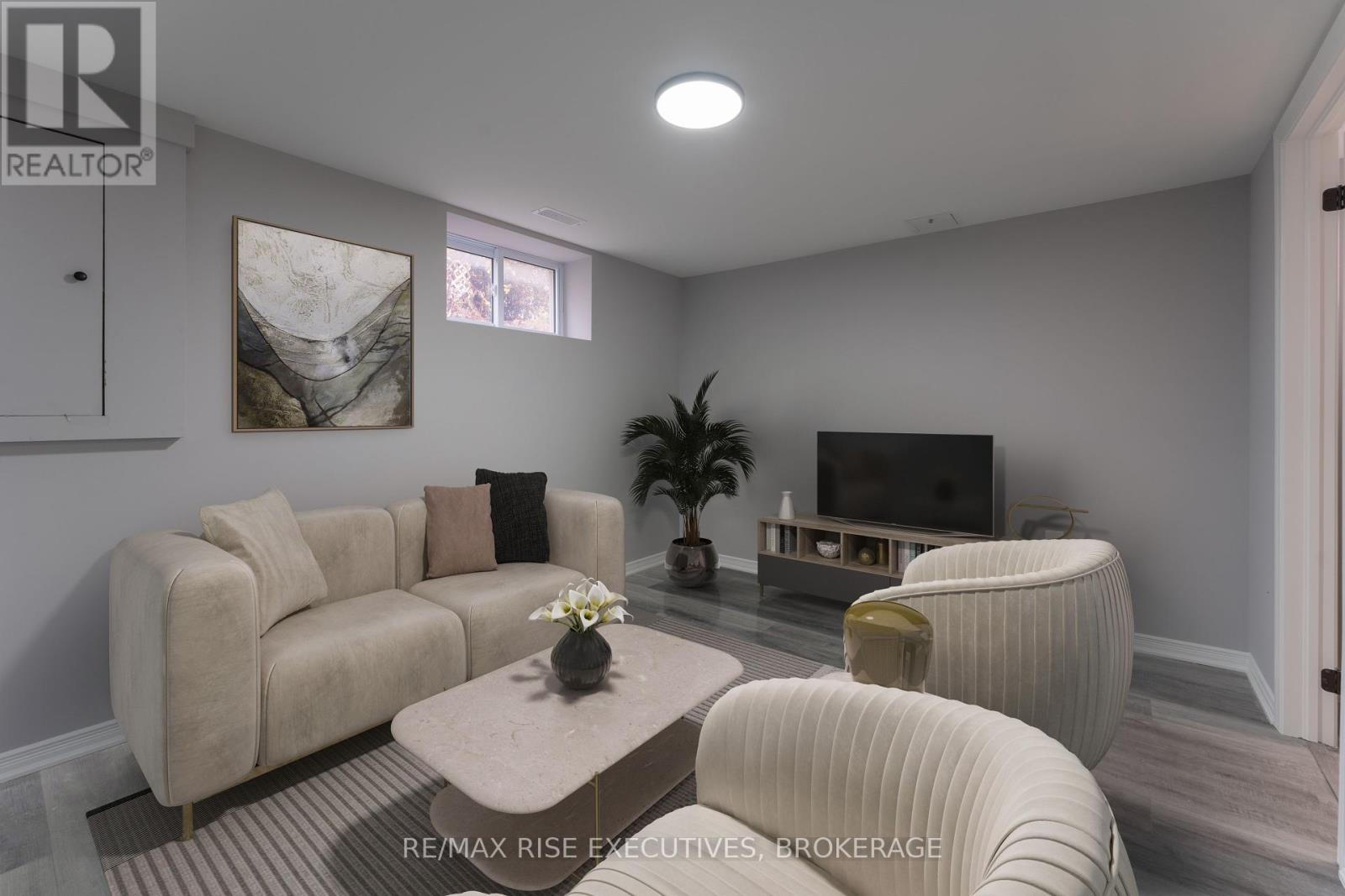 2 - 811 Overlea Court, Kingston, Ontario  K7M 6Z8 - Photo 12 - X12117370