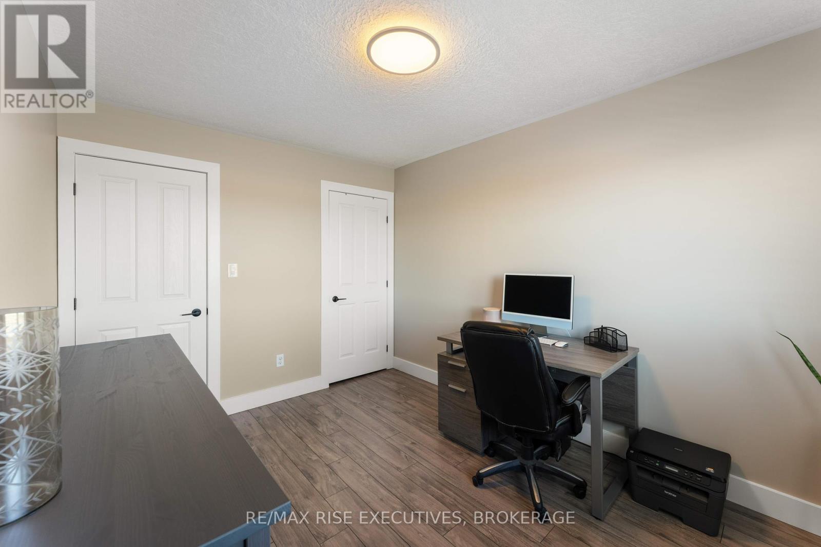 125 Simurda Court, Loyalist, Ontario  K7N 1Y7 - Photo 17 - X12118387