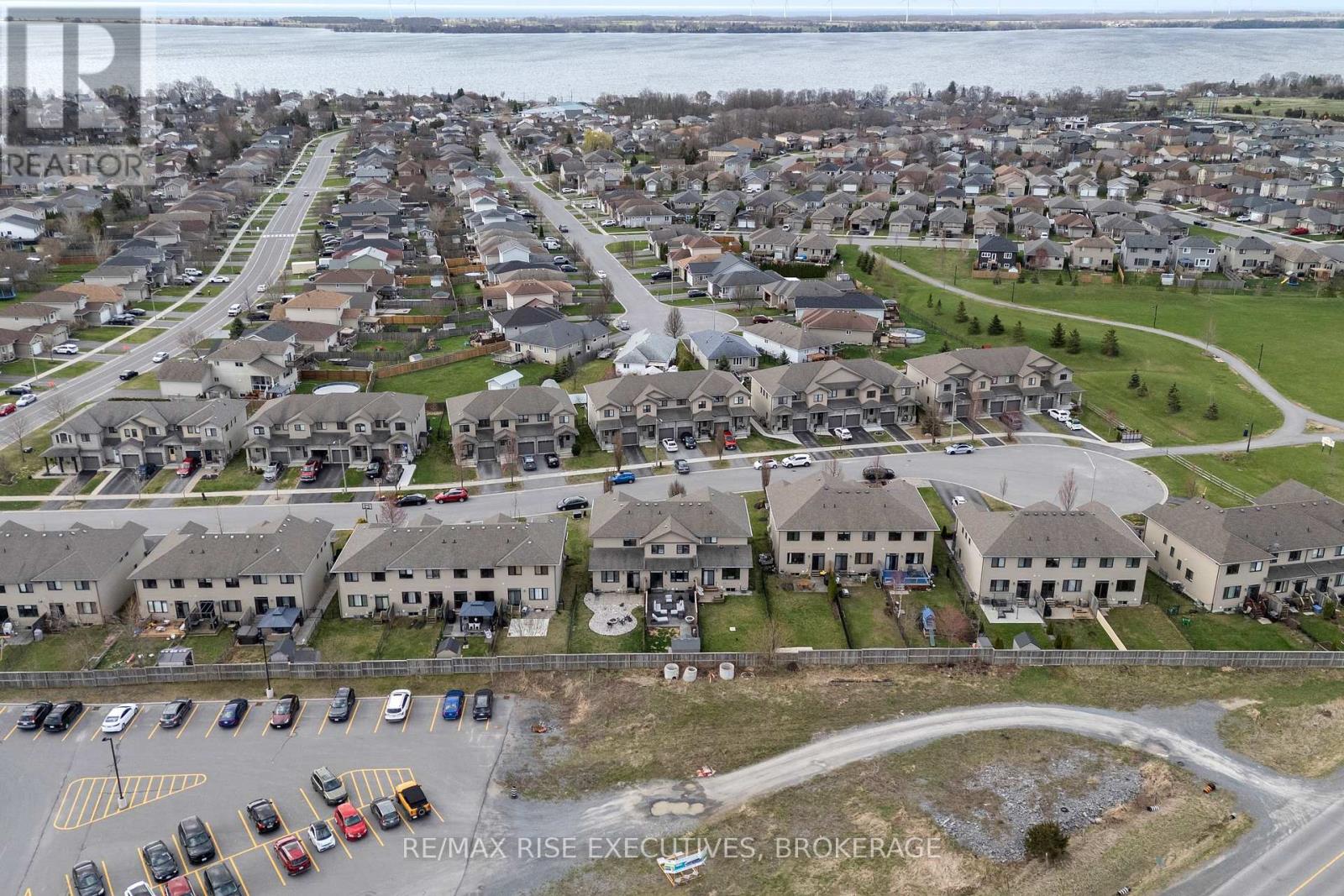 125 Simurda Court, Loyalist, Ontario  K7N 1Y7 - Photo 27 - X12118387